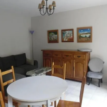 Confortable F3 Avec Balcon/terrasse En Centre-ville, Proximite Cures, Parking, Ascenseur, Pour 4 Pers. - Fr-1-703-88 * Amélie-les-Bains-Palalda