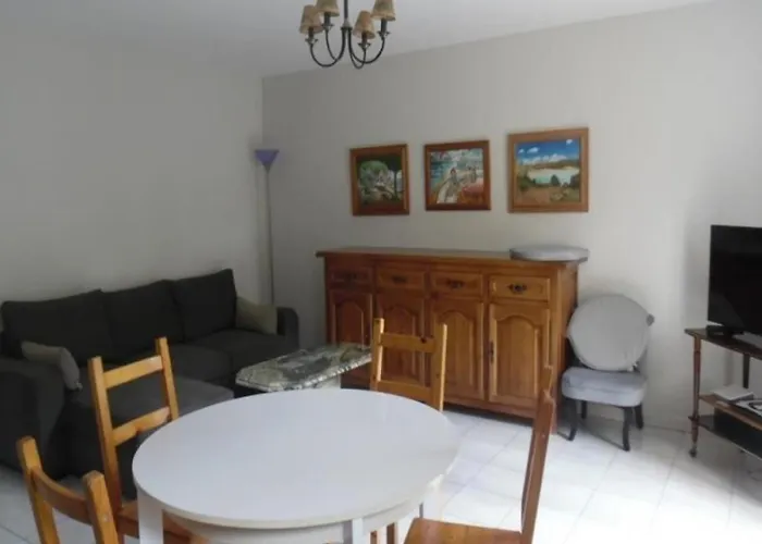Confortable F3 Avec Balcon/terrasse En Centre-ville, Proximite Cures, Parking, Ascenseur, Pour 4 Pers. - Fr-1-703-88 * Amelie-les-Bains-Palalda